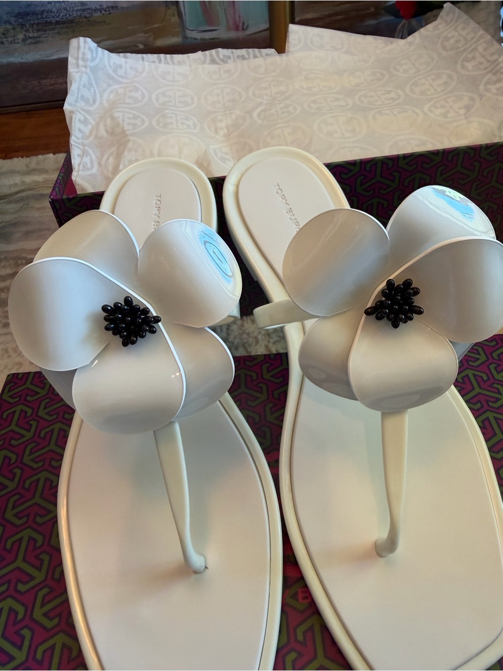 Tory Burch Flower Jelly Sandals - Picture 5 of 7